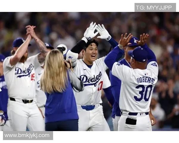 球场梦游球星足球:重拾激情与荣耀的竞技传奇之路