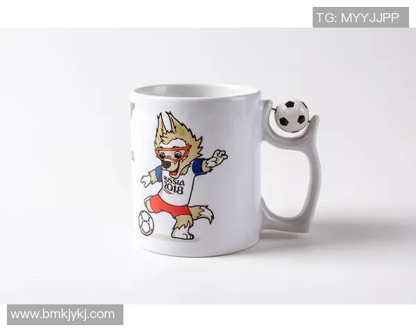 高清足球明星马克杯图集展示 各大球星经典瞬间设计杯子精选